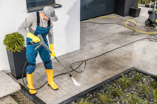 Why Choose Our Certified Pressure Washing Experts for Your Project Needs in Cannon Beach, OR?